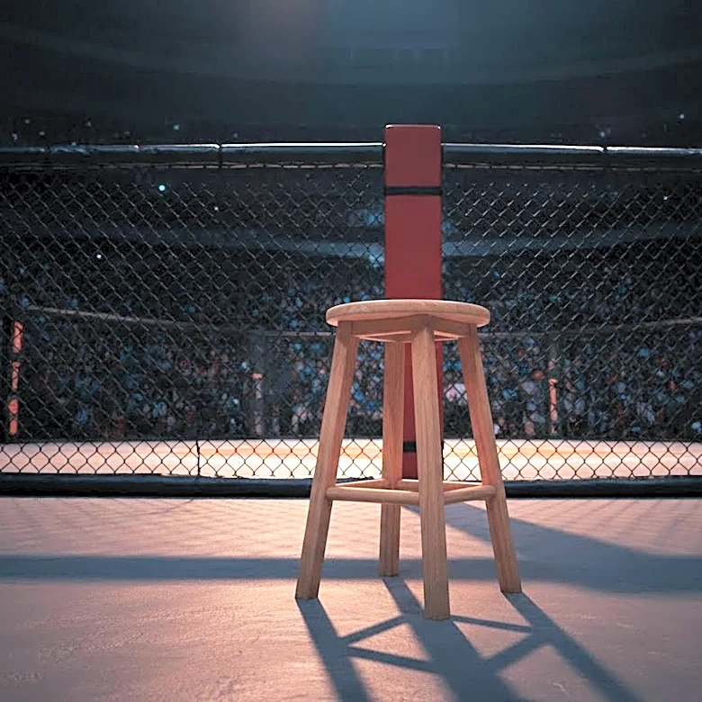 Sophie Cunningham Debuts as Ring Girl at UFC 329