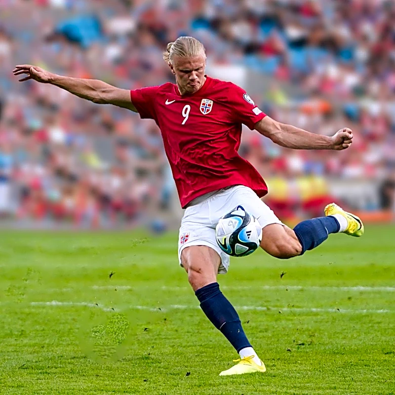 Erling Haaland Criticizes VAR Decision in Norway's World Cup Quarter-Final Loss to England