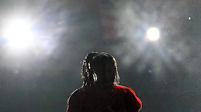 Rihanna Returns to Stage with Surprise Performance at Jay-Z Concert, Delighting Fans