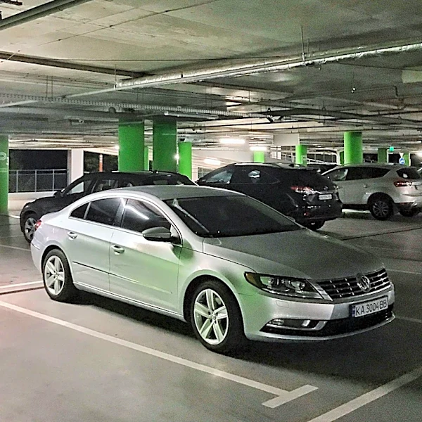 Lower Saxony Considers Investment in Volkswagen's Osnabrueck Plant Amid Transition Plans