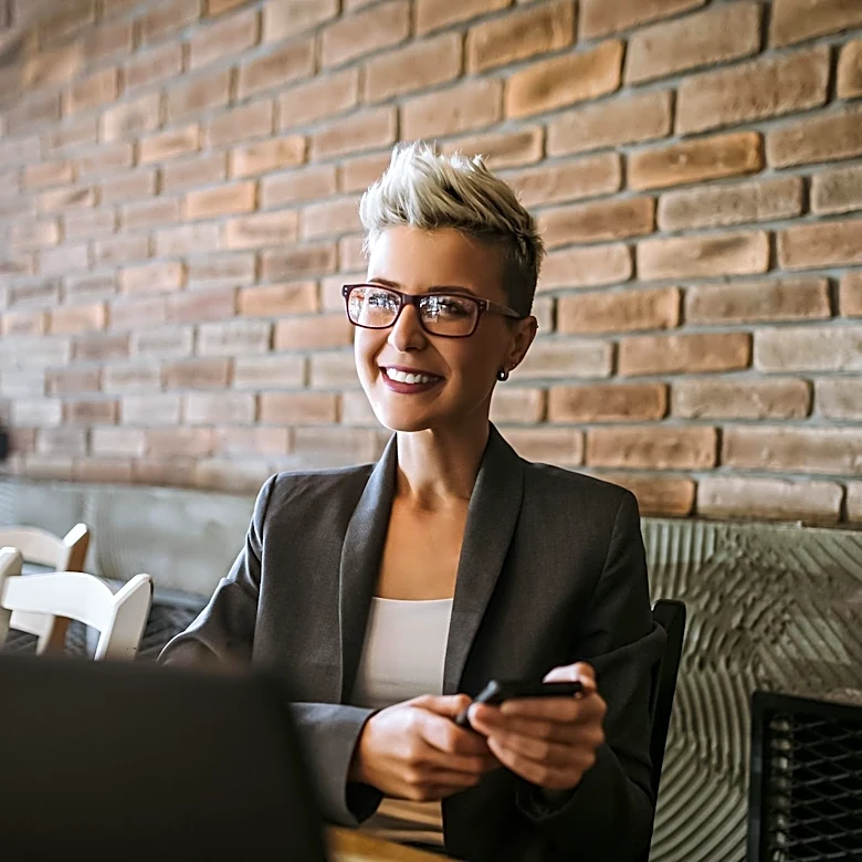 AI Tools Enhance Job Search Strategies for Biopharma Professionals