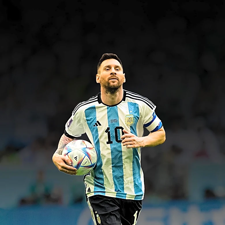 Argentina and England Face Off in World Cup Semifinal Amid Historical Tensions