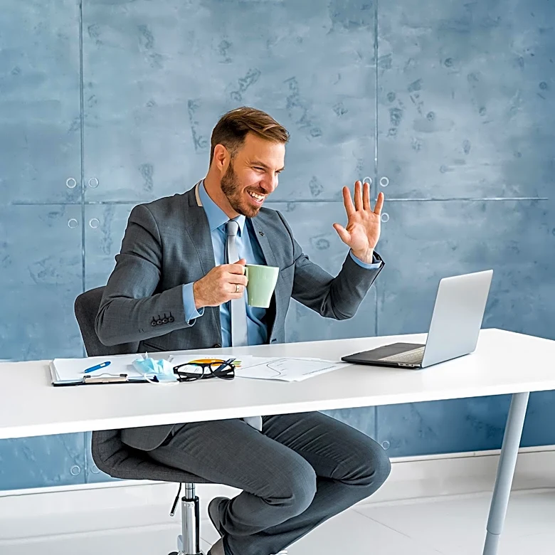 Experts Advise on AI Etiquette to Prevent Workplace Misunderstandings