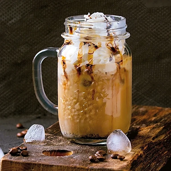 Mason Jar Cold Brew Pitcher Offers Affordable Alternative to Starbucks