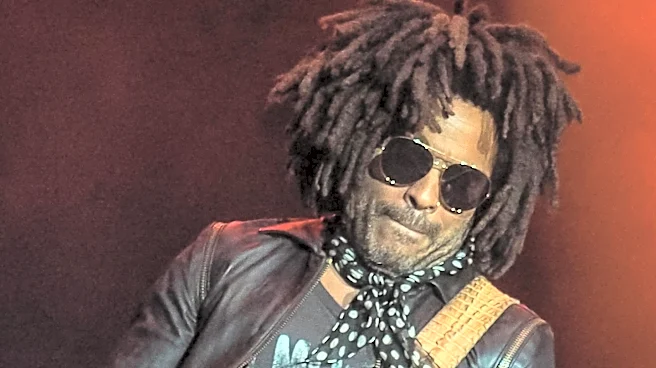 Lenny Kravitz Reveals Fitness Regimen for Maintaining Size 28 Waist
