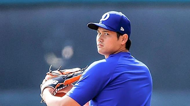Dave Roberts Clarifies Shohei Ohtani's Knee Treatment and Pitching Plans
