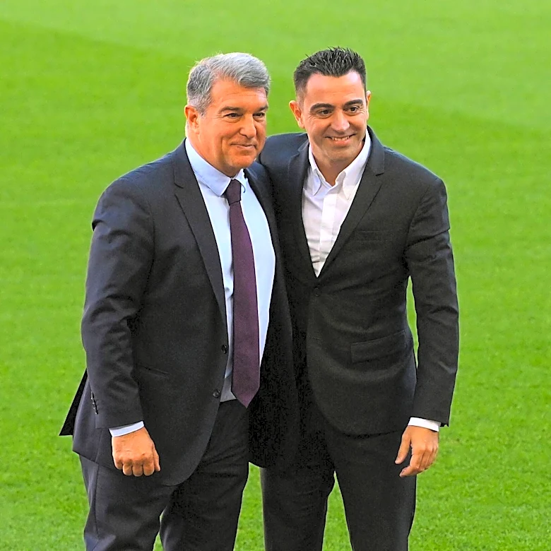 Barcelona President Joan Laporta Announces Expiration of Offer for Julian Alvarez