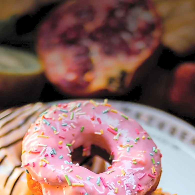 Mad Hatter Doughnuts Offers Unique Treats at Old Sacramento Waterfront
