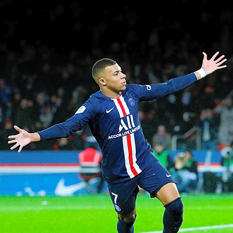 Kylian Mbappé Sets World Cup Scoring Record Amidst Final Absence