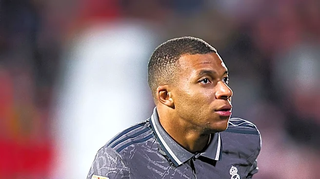Kylian Mbappe Leads Golden Boot Race in 2026 World Cup, Challenges Lionel Messi