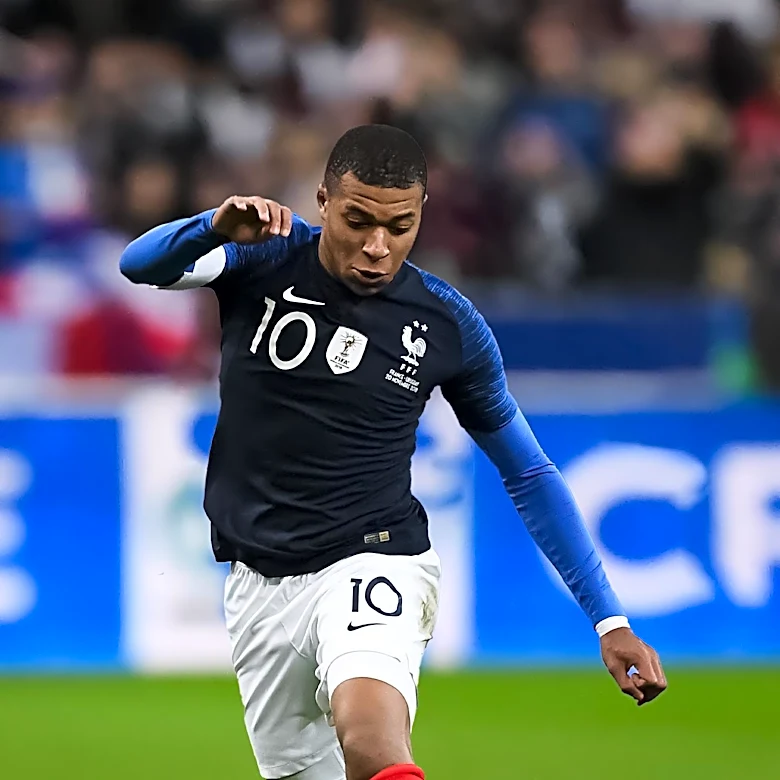 Kylian Mbappé Sets New World Cup Record as All-Time Leading Goalscorer