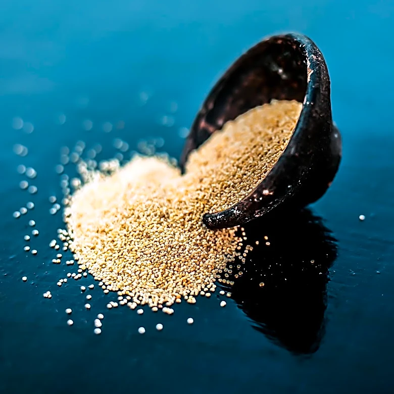 Poppy Seeds: Nutritional Benefits and Potential Risks for Consumers