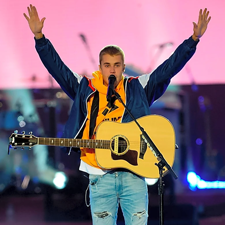 Justin Bieber Performs at 2026 FIFA World Cup Halftime Show