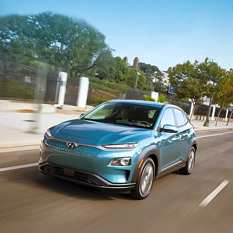 Study Reveals Kia e-Niro and Hyundai Kona Lead in Battery Longevity Among EVs