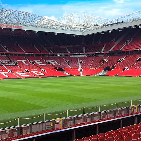 Manchester United Signs 18-Year-Old Tynan Thompson from Tottenham in $5.4 Million Deal