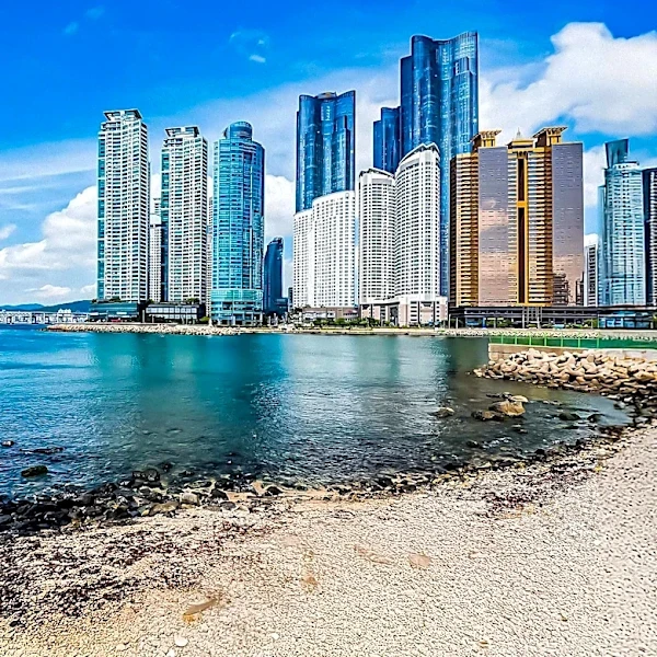 Wendy Wu Tours Launches New Brochure for Japan, South Korea, and Taiwan
