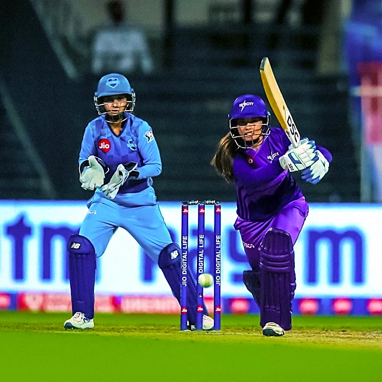 Women's Sports Leagues Offer Exciting Alternatives as Major Men's Events Conclude