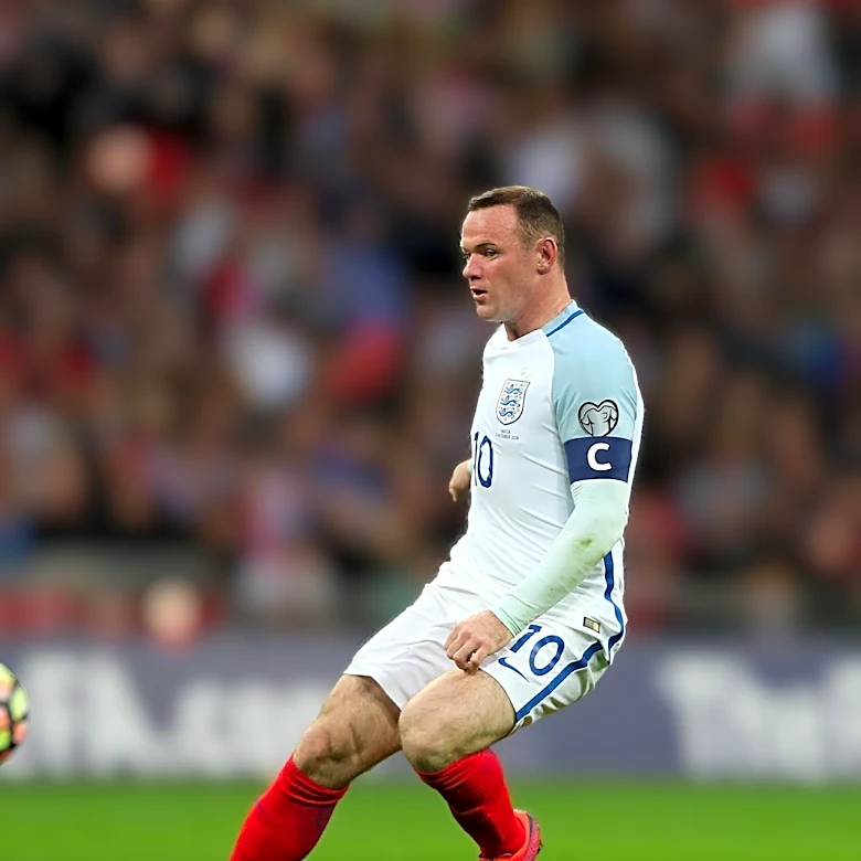 Wayne Rooney Criticizes World Cup Final Halftime Show Featuring Madonna, Shakira, and Justin Bieber