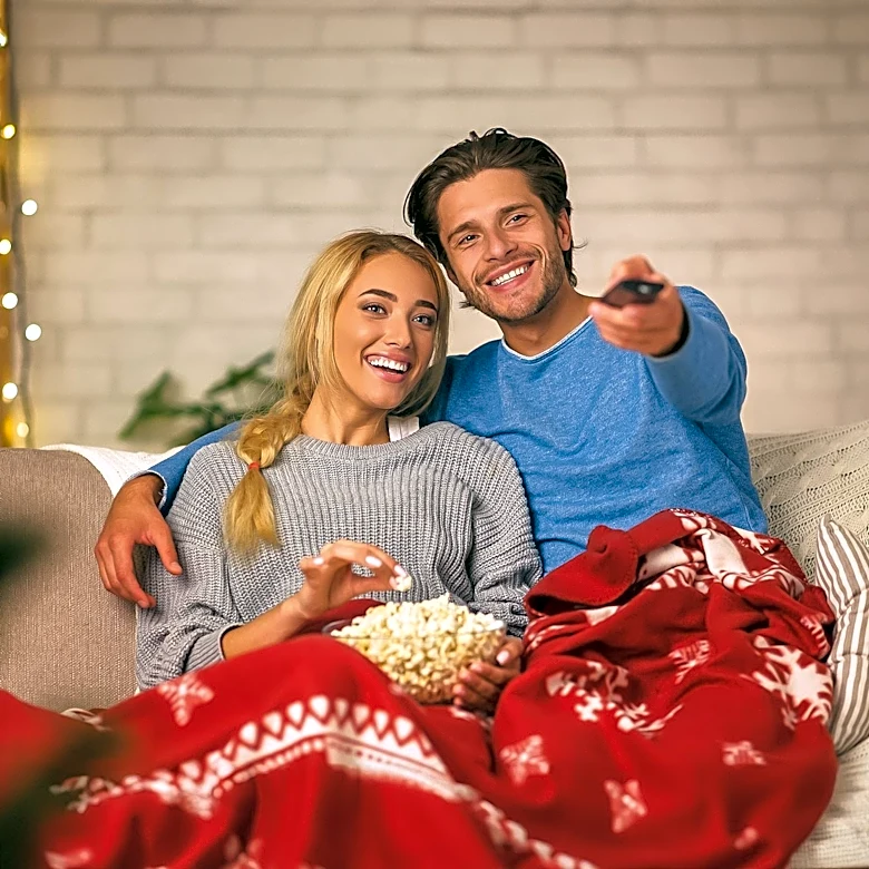Ayesha Curry to Star in Holiday Romantic Comedy on Roku Channel