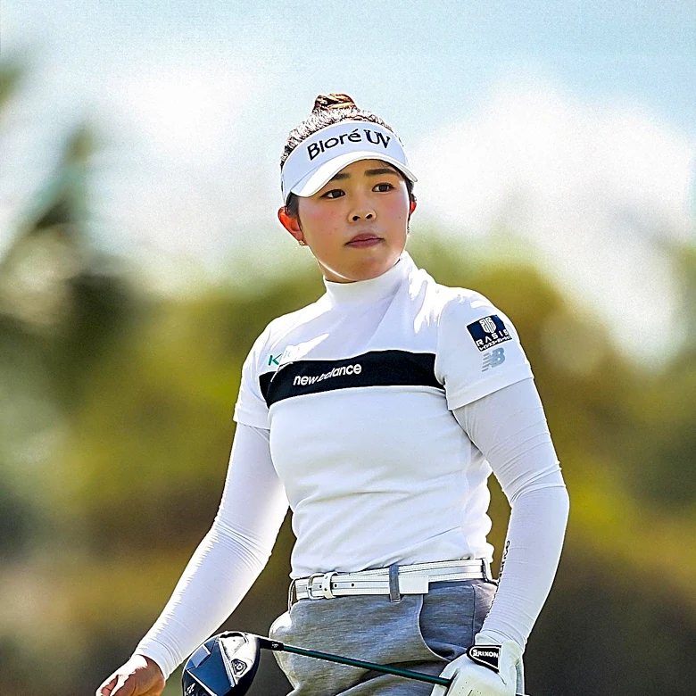 Golf's Commercialization Raises Concerns Over Athlete Identity and Viewer Experience