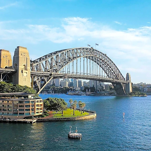 Jeff and Lauren Sánchez Bezos Embark on Thrilling Sydney Harbour Bridge Climb