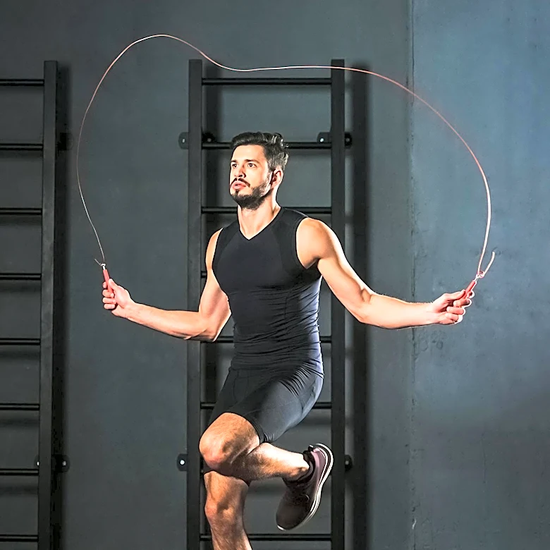 47-Year-Old Trainer Advocates Short Cardio Workouts for Heart Health