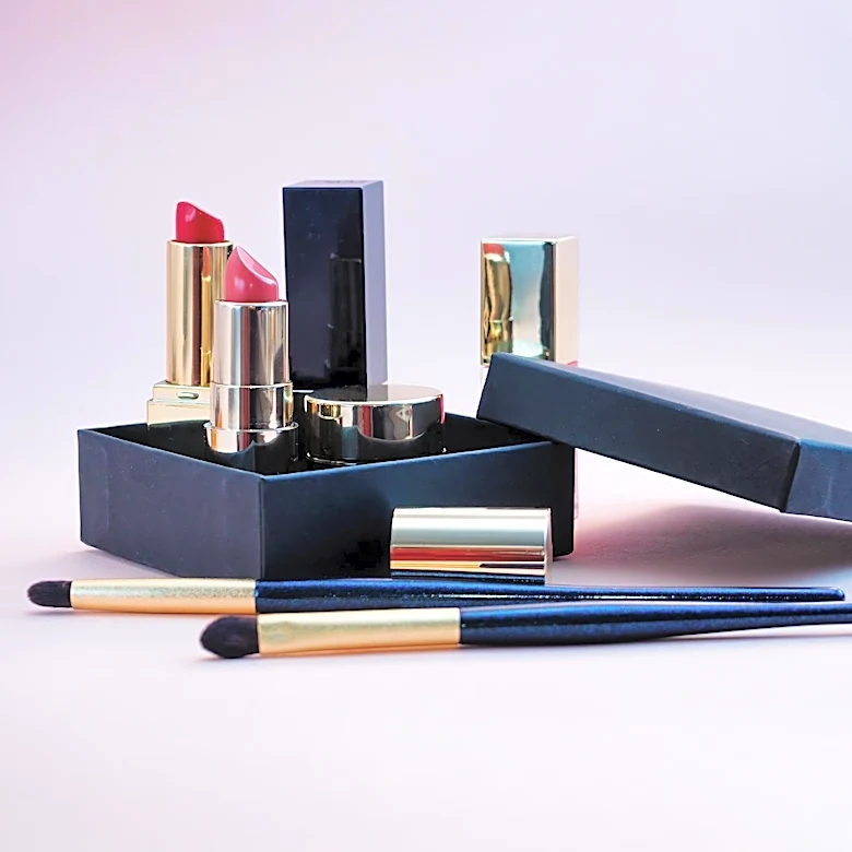 Allure Launches First-Ever Beauty Box Luxe Edition Offering High-End Products
