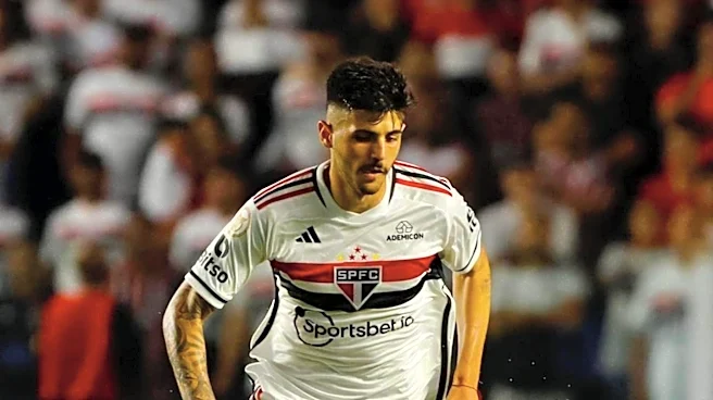 São Paulo and Corinthians Face FIFA Transfer Bans Over Unpaid Debts