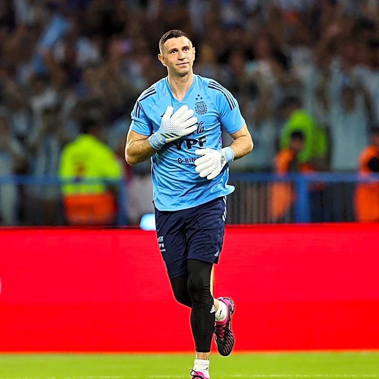 Emiliano Martinez Criticizes Argentina's Tactics in World Cup Final Loss to Spain