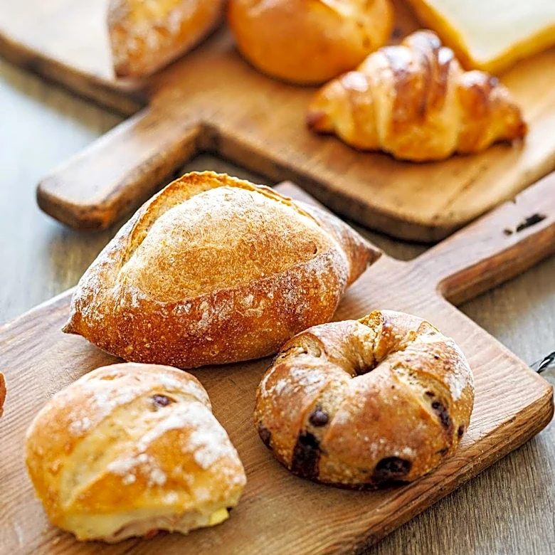 Natural Grocers Expands Organic Baked Foods Line with New Products