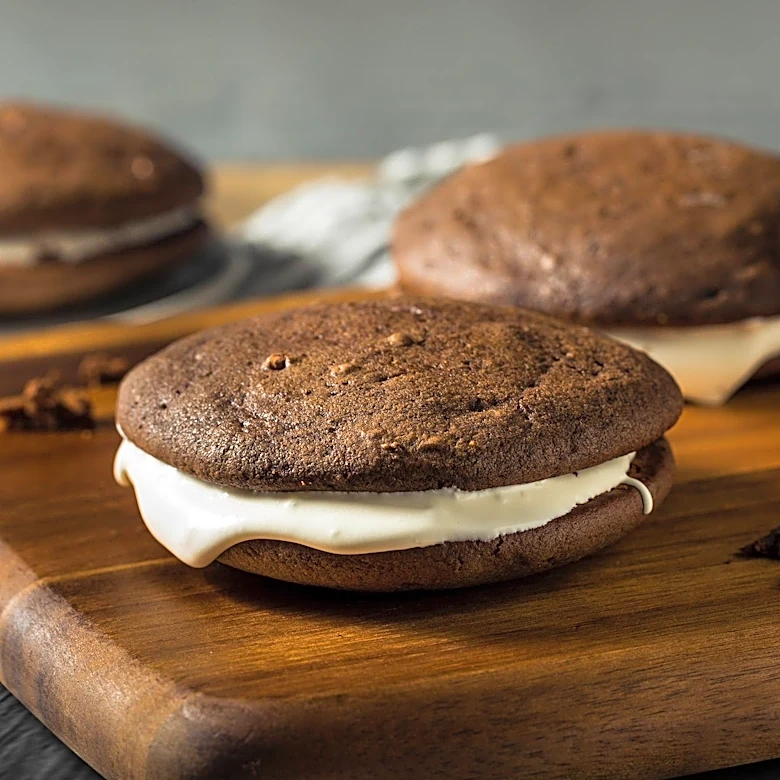 Penn State Professor Advocates for Whoopie Pie Emoji Addition