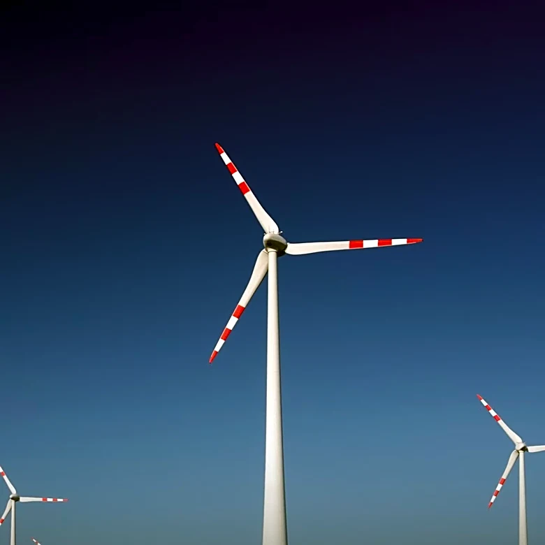 GE Vernova Stock Declines Despite Strong Orders Due to Wind Segment Challenges
