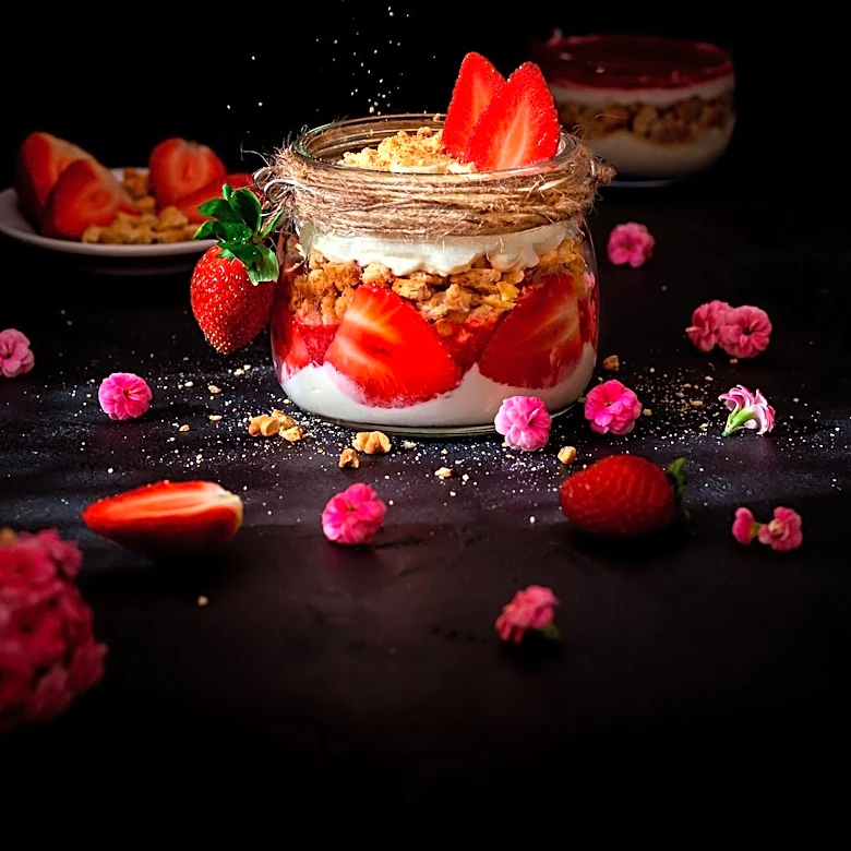 Strawberry Crunch Poke Cake Recipe Offers Nostalgic Summer Dessert