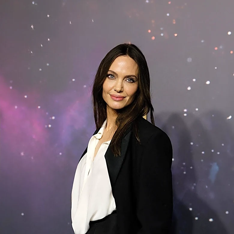 Vivienne Jolie-Pitt Seeks Legal Name Change to Drop 'Pitt'