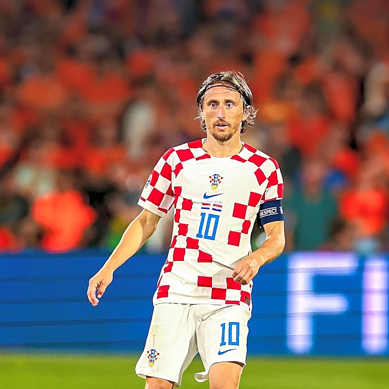 AC Milan Extends Luka Modrić's Contract Amidst Continued Success