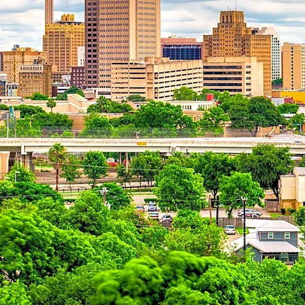 San Antonio Faces Manufacturing Job Losses Amid Economic Uncertainty