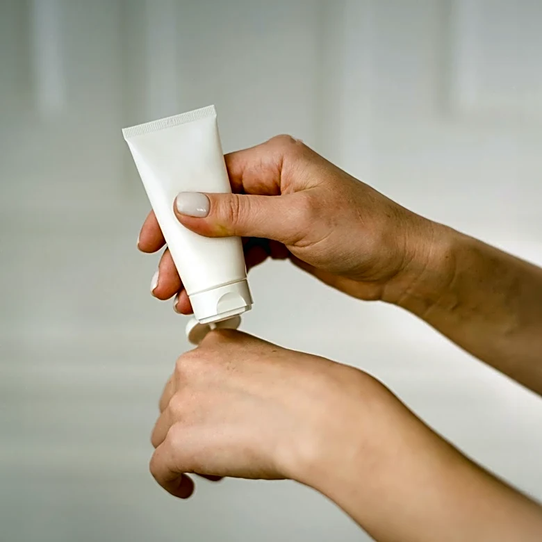 Sanofi Halts Atopic Dermatitis Trials for Kymab Acquisition Due to Efficacy Concerns