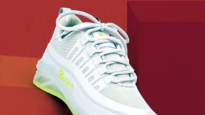 Alo Recovery Mode Sneaker Offers Style and Support for Everyday Wear