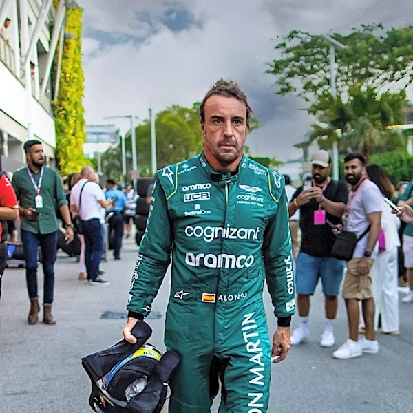 Fernando Alonso Praises Aston Martin's Upgrades at Hungarian Grand Prix