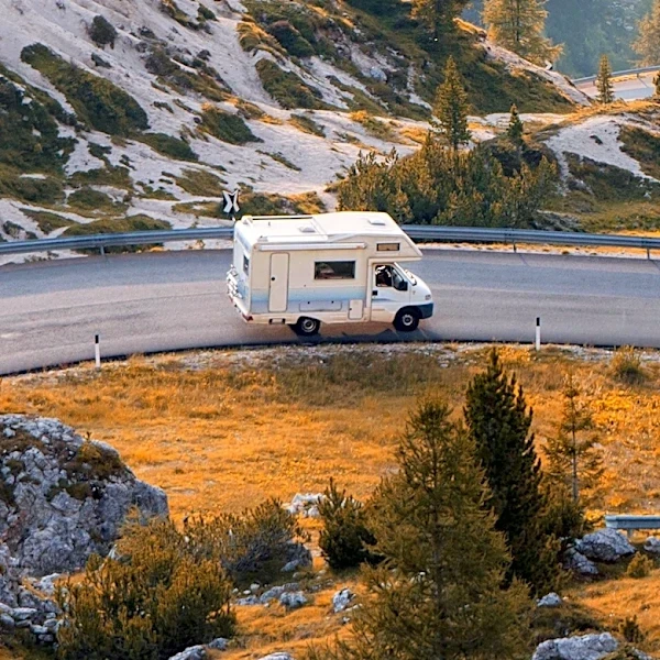 Retired Couple Embarks on Full-Time RV Adventure Across the U.S.