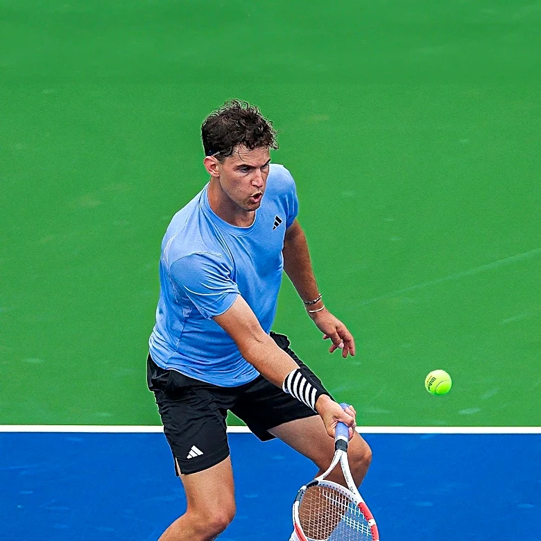 Dominic Thiem Transitions from Tennis to Eighth-Division Football