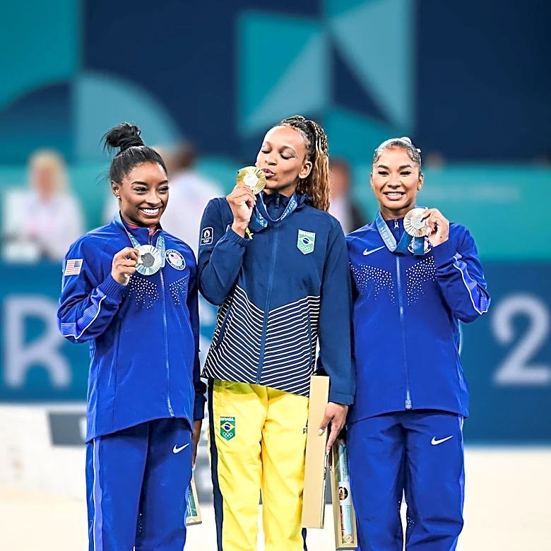 Canadian Gymnasts Achieve Gold at Commonwealth Games in Glasgow