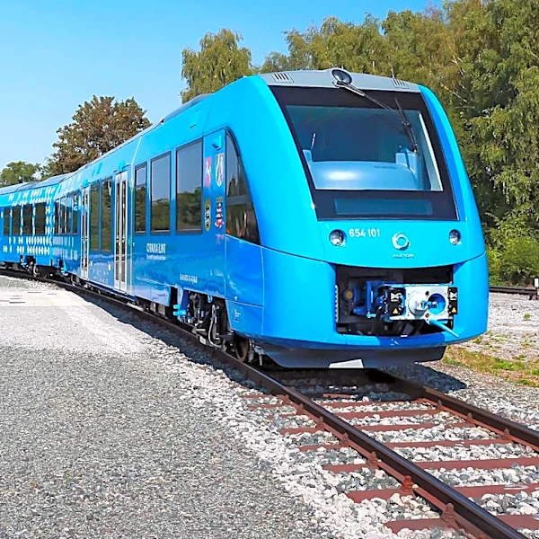Alstom Delivers New Rail Vehicles to NJ TRANSIT Amidst Global Expansion