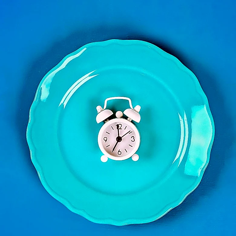 Time-Restricted Eating Shows Promise in Enhancing Cognitive Function in Older Adults