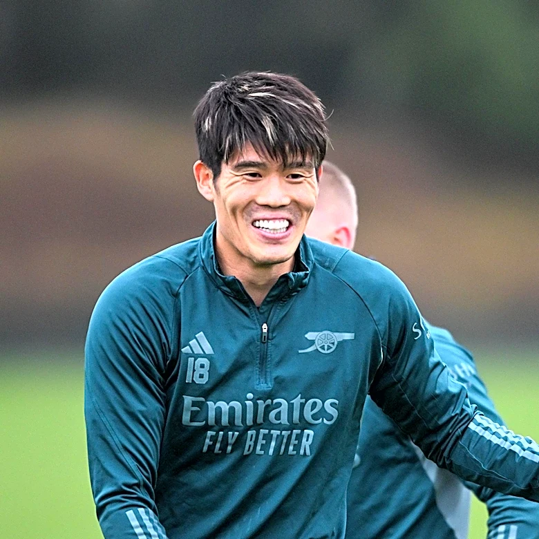 Takehiro Tomiyasu Trains with Crystal Palace for Potential Premier League Return
