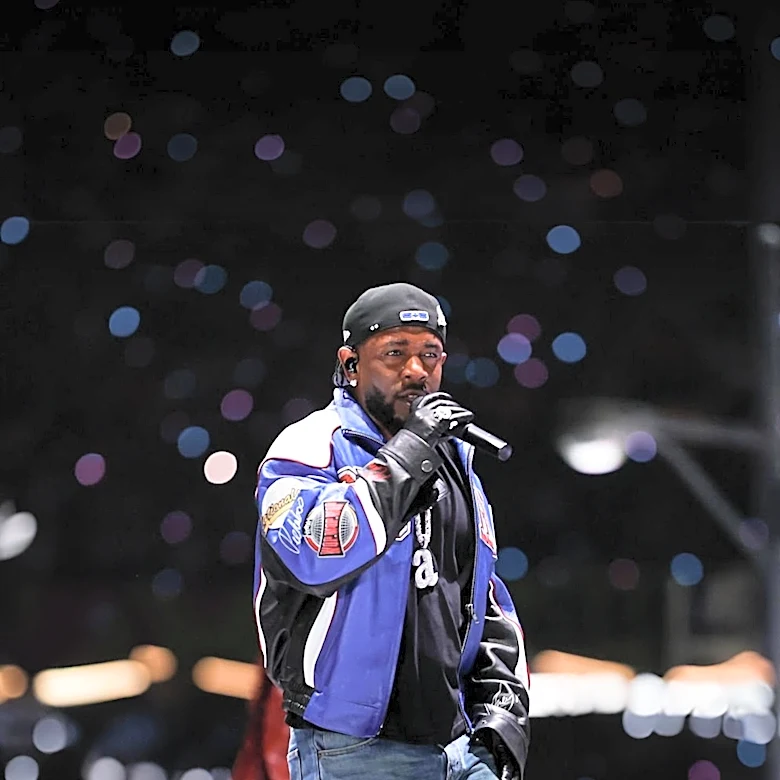 Kendrick Lamar Performs Drake Diss Track at Super Bowl Halftime Show