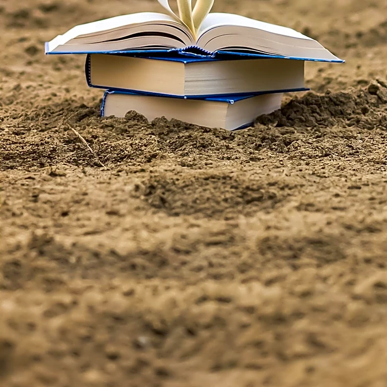 Los Angeles Times Recommends 17 Beach Reads for Summer Escapism
