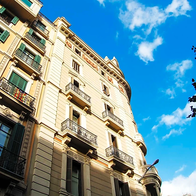 Irénee Scalbert's 'Totems' Explores Twentieth-Century European Architecture