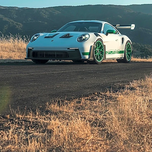 Thibaut Courtois and YouTuber Plex Share Passion for Porsche 911 GT3 RS