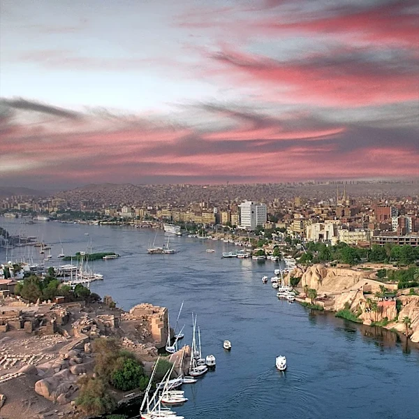 Nile Cruise vs. Dahabiya: Choosing the Right Egyptian River Experience